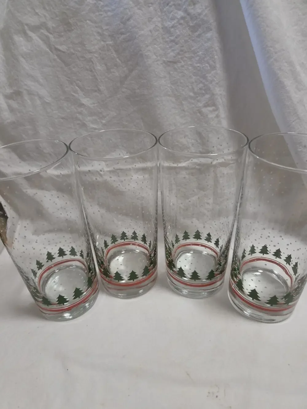 4 Vintage Christmas Tree RED BAND Snowflake Glasses Tumbler Libbey